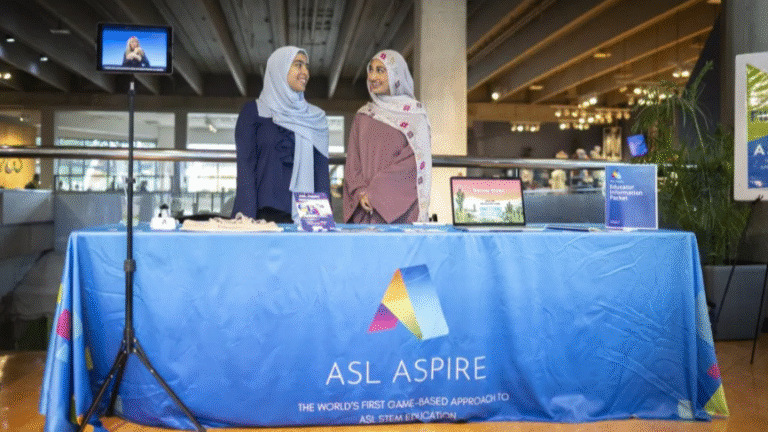 Skandalaris Venture Competition Winner ASL Aspire brings a game-based approach to teaching American Sign Language for STEM concepts